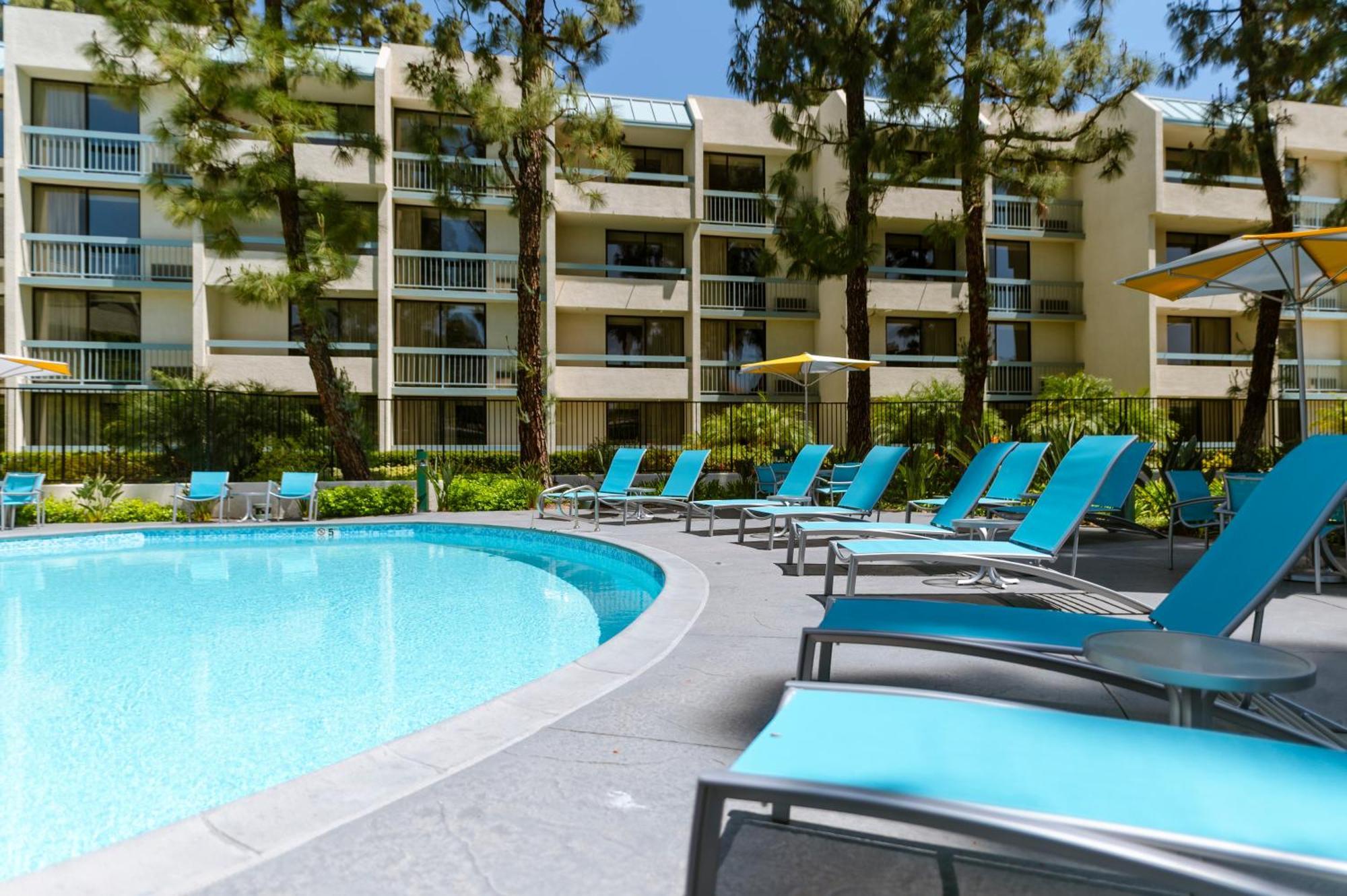 Howard Johnson By Wyndham Anaheim Hotel & Water Playground Exterior foto
