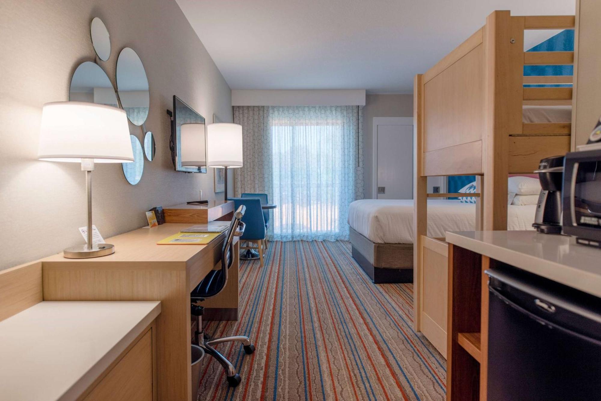 Howard Johnson By Wyndham Anaheim Hotel & Water Playground Exterior foto